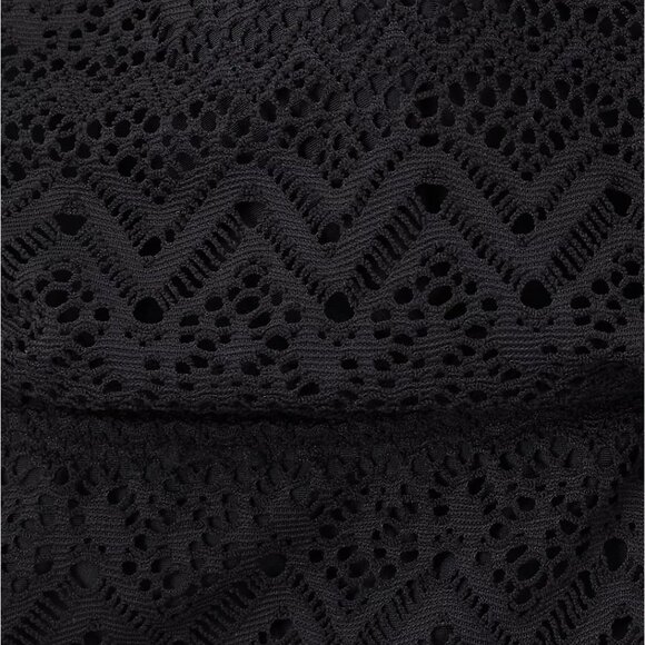 🆕👙 3X Torrid Black Crochet 2 Piece Swim Suit 👙 - Picture 8 of 12